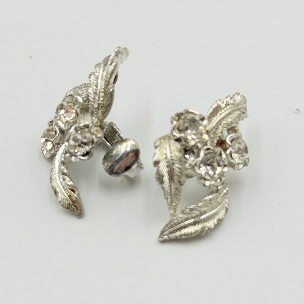 Vtg Lisner Clear Rhinestone Leaf Clip On Earrings Silver Tone Signed